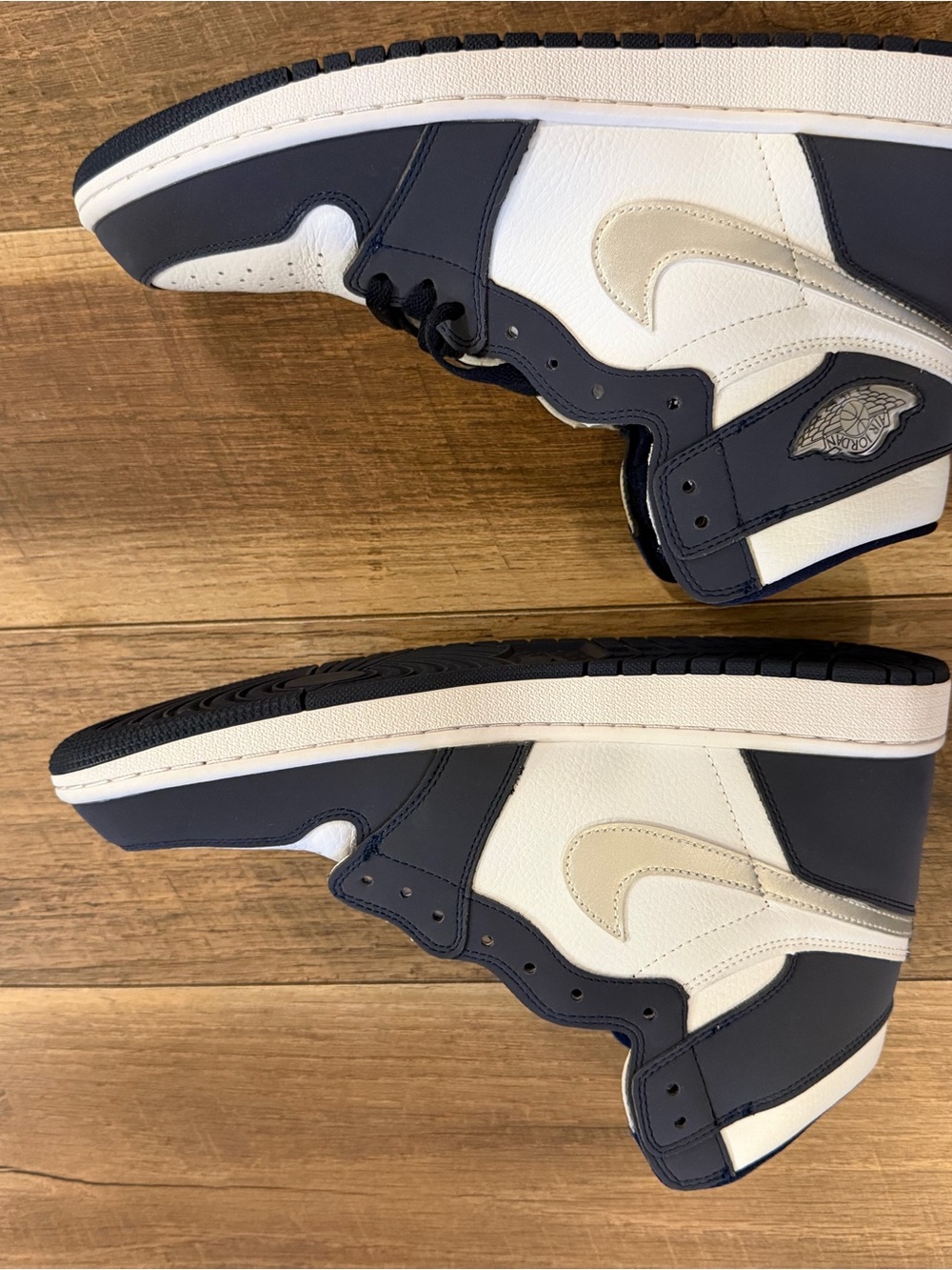Jordan 1 Retro High Top Midnight Navy